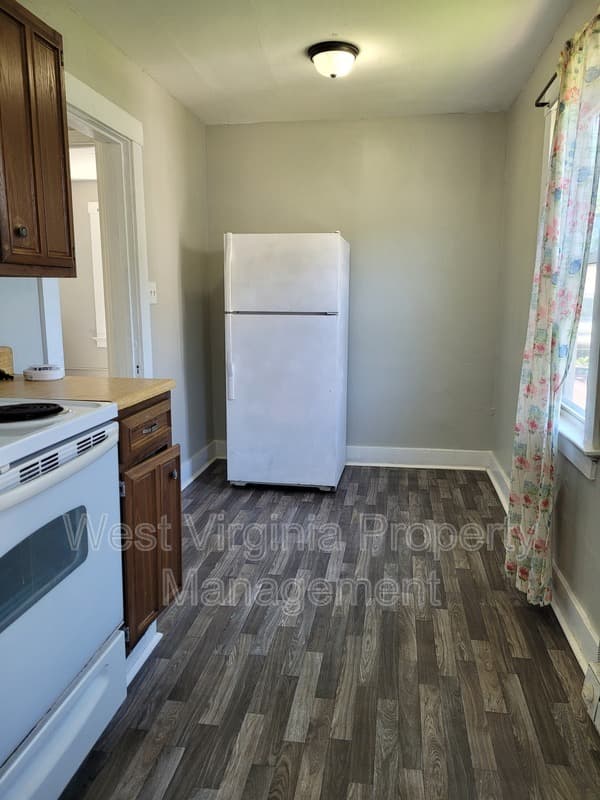 Boomer Condo: 119 Route 60