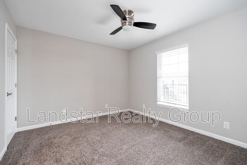 Louisville Condo: 7312 Tiger Way