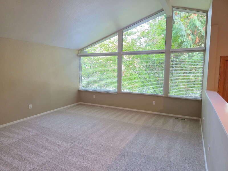 Mill Creek House: 2730 152nd Pl SE