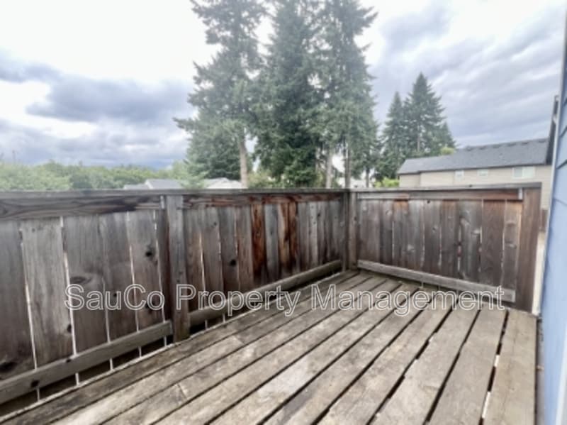 Scappoose Condo: 33763 East Columbia Avenue - 15