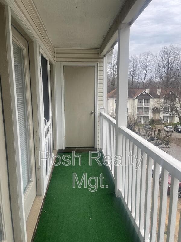 Greensboro Condo: 2326-L West Vandalia Road - 1