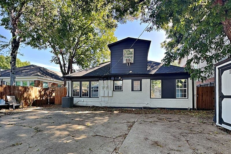 Dallas Condo: 5115 Mission Ave