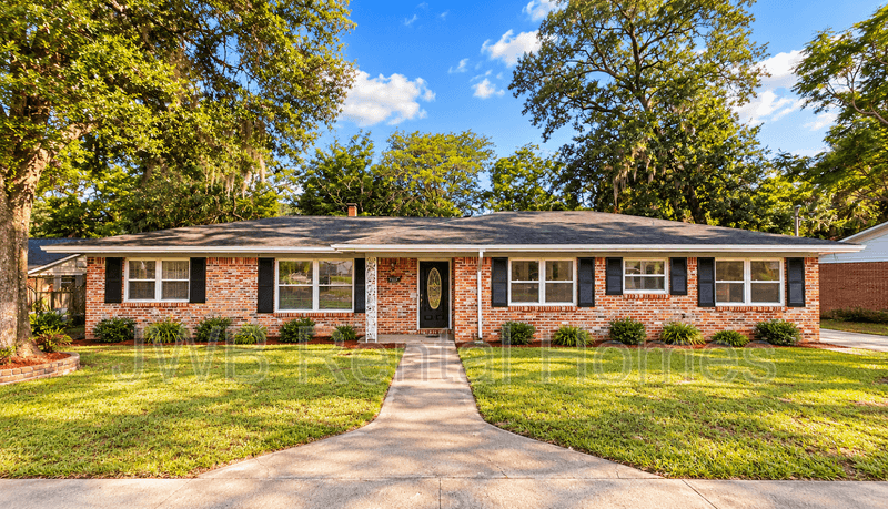 Jacksonville House: 3156 Green Arbor Pl