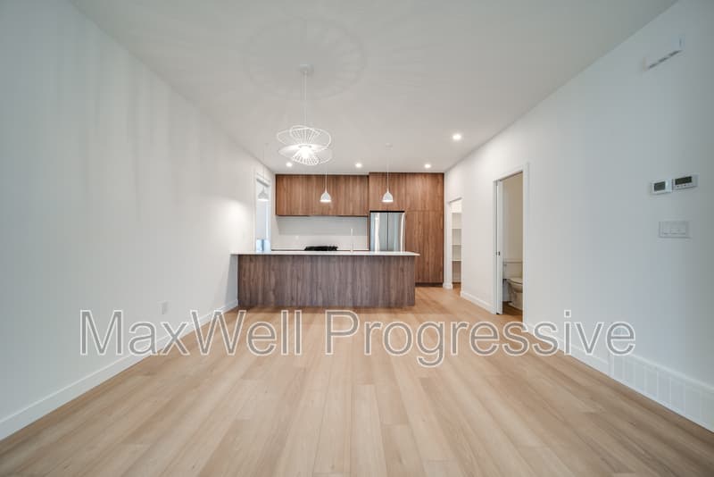 Edmonton Condo: 11315 58 Avenue NW