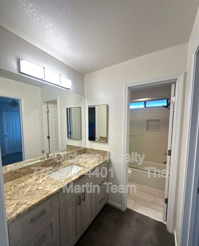 Sparks House: 5256 Santa Lupe Avenue