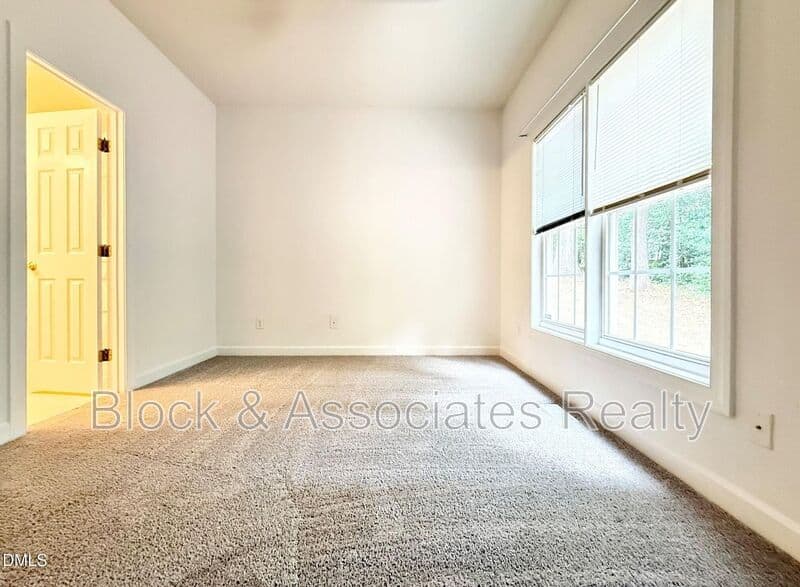 Raleigh House: 2701 Sterling Park Drive