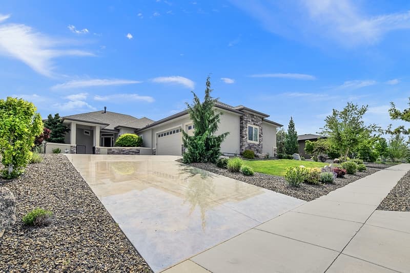 Boise House: 5030 West Parkridge Drive