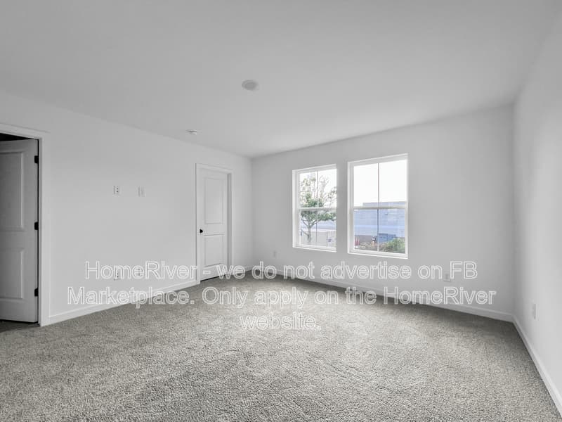 Salisbury Townhome: 228 Clement Loop