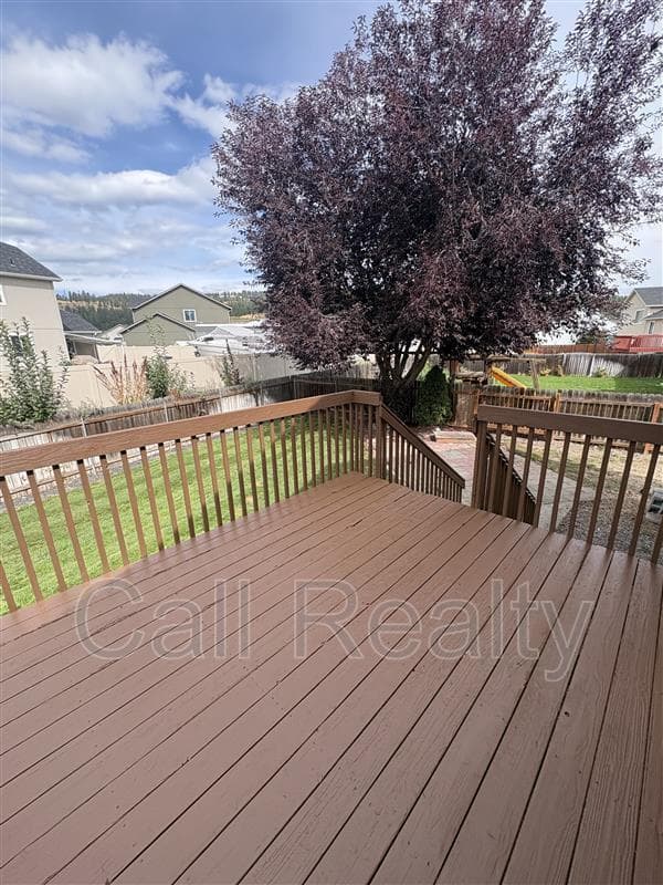 Spokane Valley House: 14609 E Crown Ave