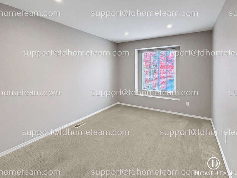 Kent House: 23806 118th Pl SE