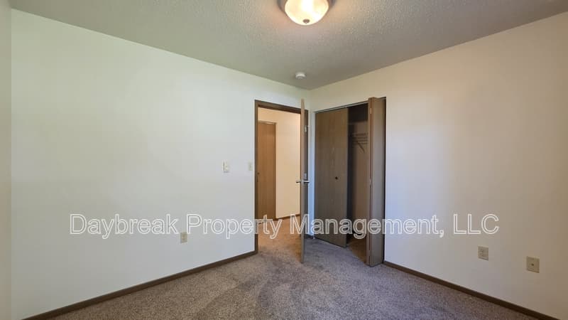 Moorhead Condo: 317 16th Street South - 5