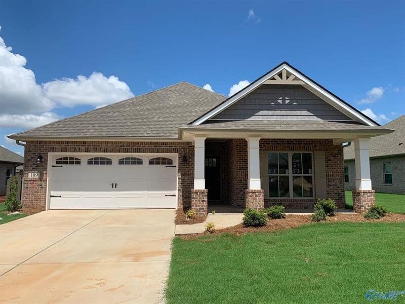 Madison House: 161 Rosemary Ayers Drive