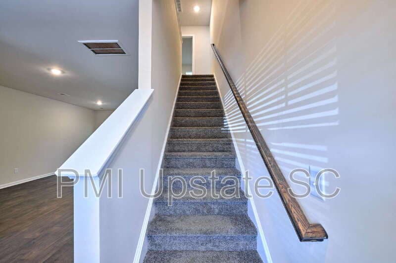 Pendleton Townhome: 103 Pendleton Place Way