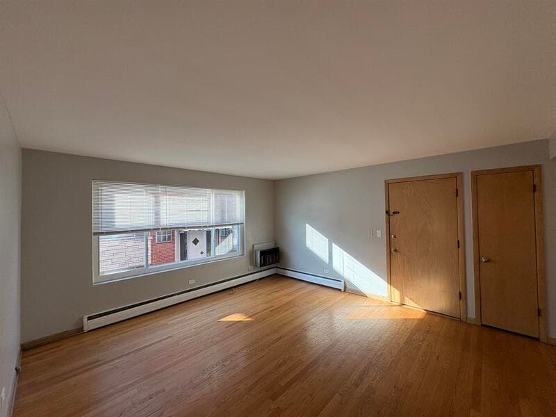 Chicago Condo: 6788 N Sauganash Ave