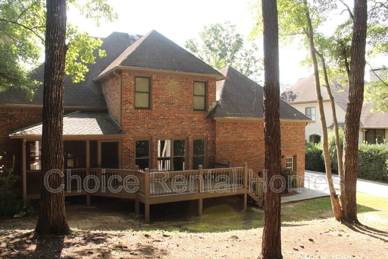Birmingham House: 6031 Rosemont Road