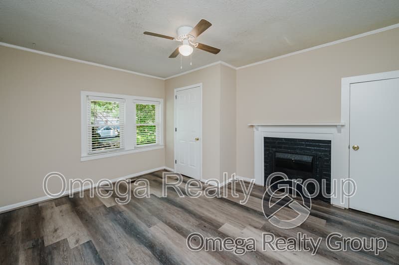 Mount Olive House: 2575 Mount Olive Rd