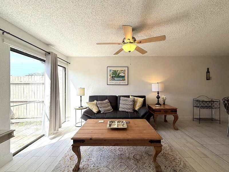 Temple Terrace Townhome: 8645 Lake Isle Drive - 1