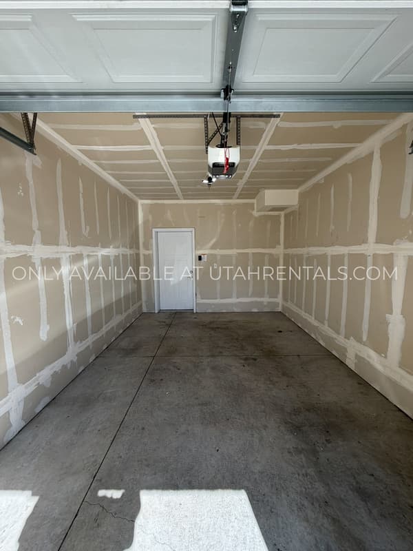 Lehi Condo: 4166 W 1850 N