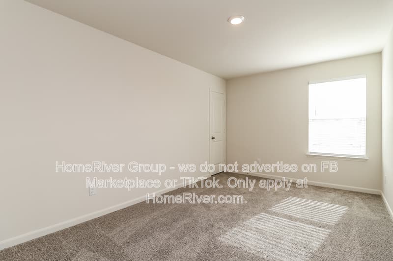 Venus House: 517 Gib Woodall Dr
