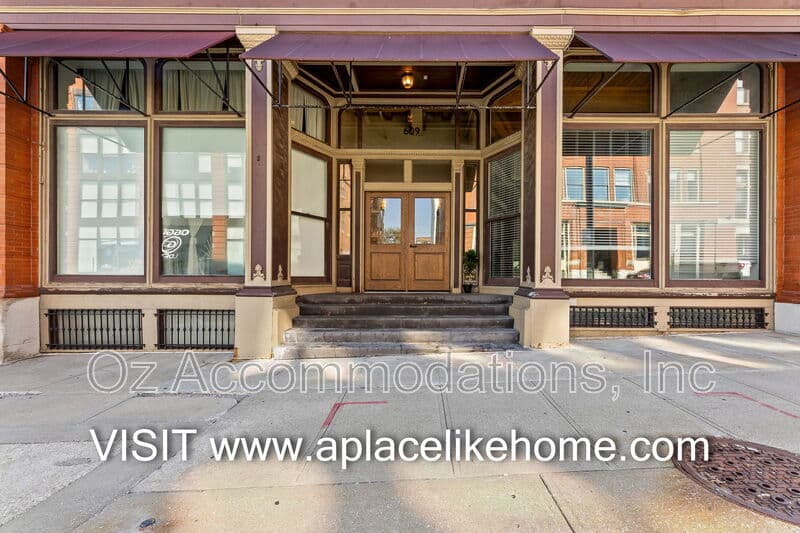 Kansas City Condo: 609 Central St