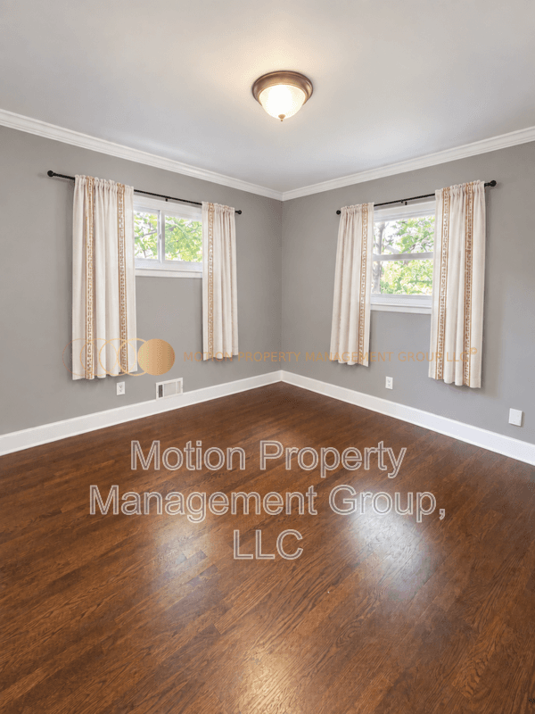 Atlanta House: 1749 Arkose Drive SE