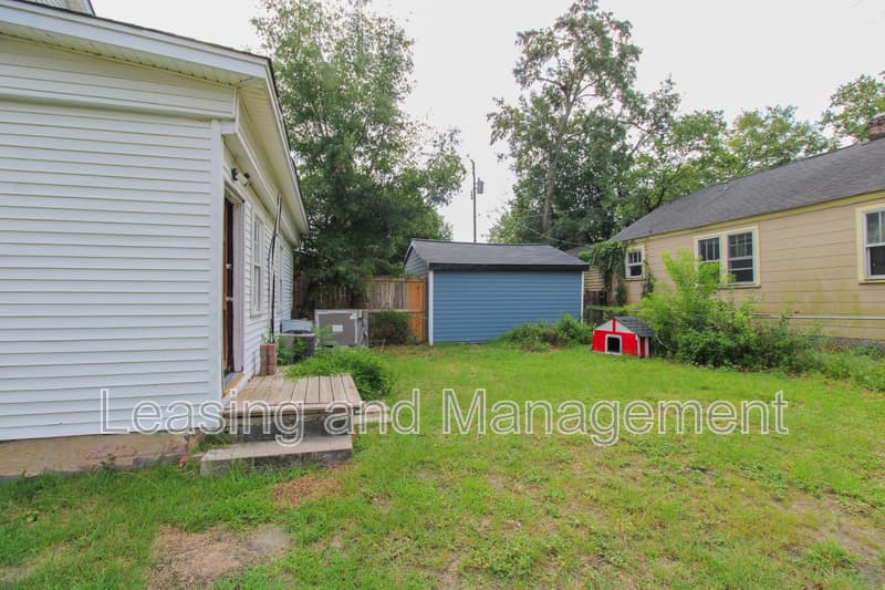 Charleston Condo: 211 W Poplar Street