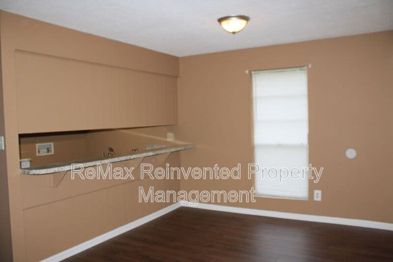 Augusta House: 2248 Winston Way