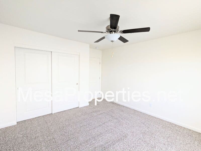 Hesperia House: 9550 Tamarisk Ave.