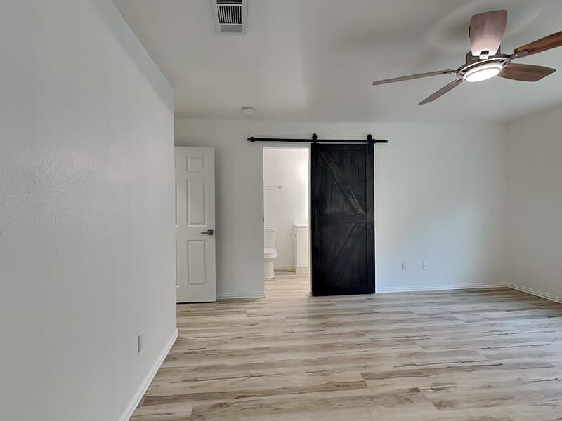Mckinney Condo: 807 Fenet St