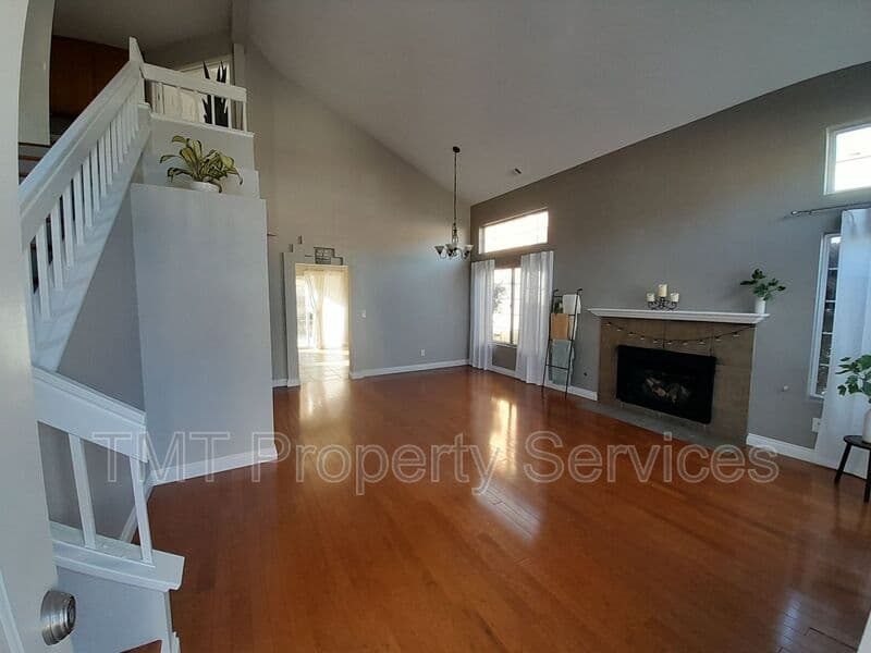 Santa Maria House: 260 Moon Dance Drive
