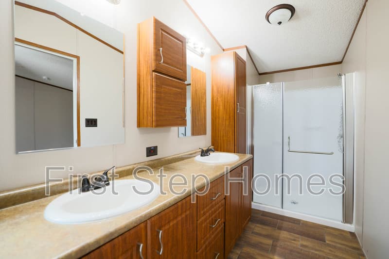 Tyler House: 1210 Orizaba St