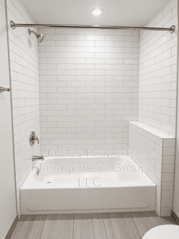 Chicago Condo: 6325 N Richmond Street - GS