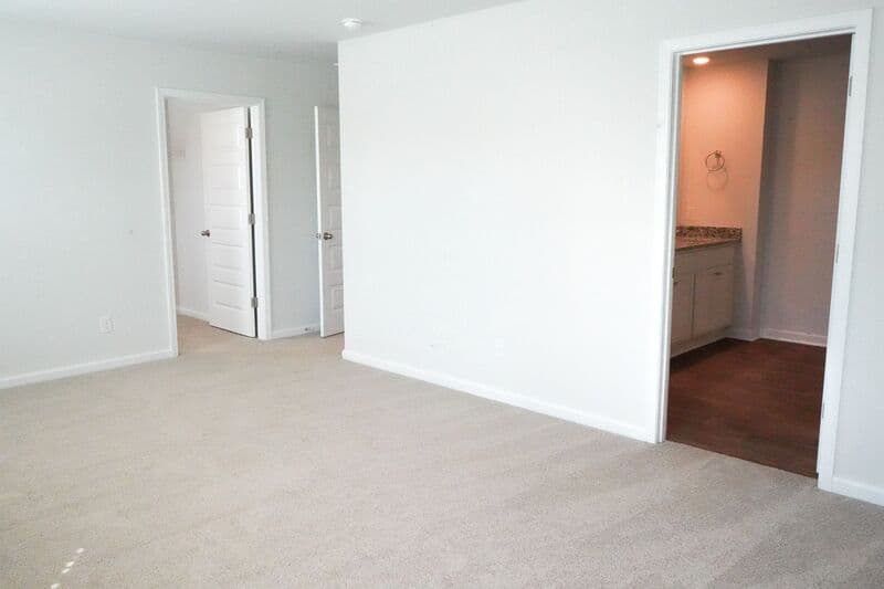 Bloomingdale House: 416 Coconut Drive
