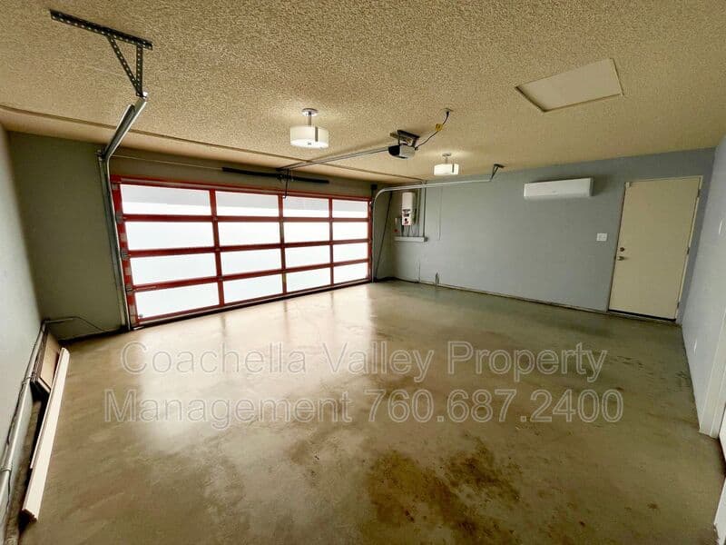 Palm Springs House: 372 W Dominguez Rd