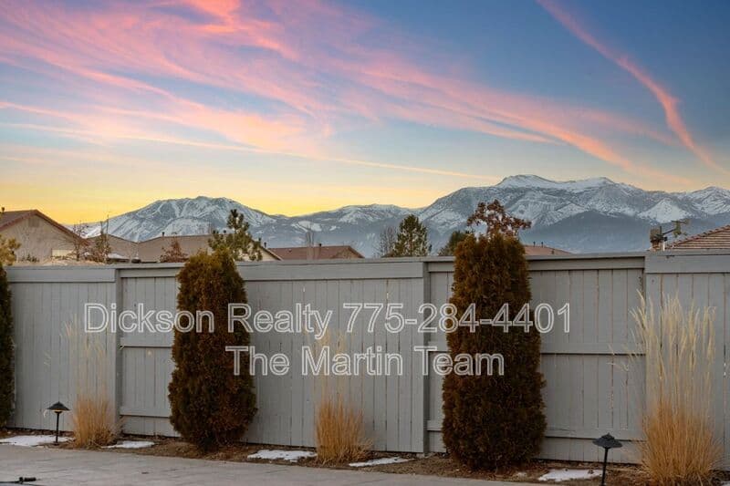 Reno House: 9915 Sea Breeze Lane