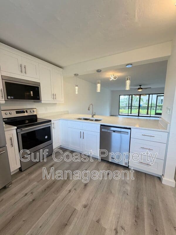 North Fort Myers Condo: 16150 Bay Pointe Blvd