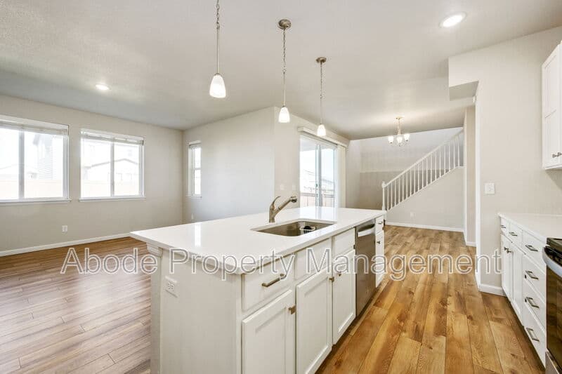 Greeley House: 1223 104th Avenue