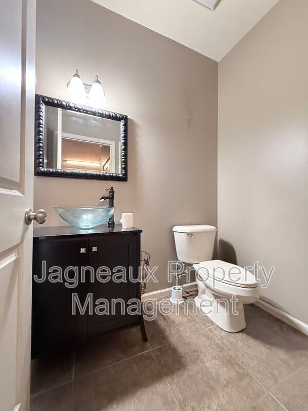 Lake Charles Condo: 1709 Ethel St.