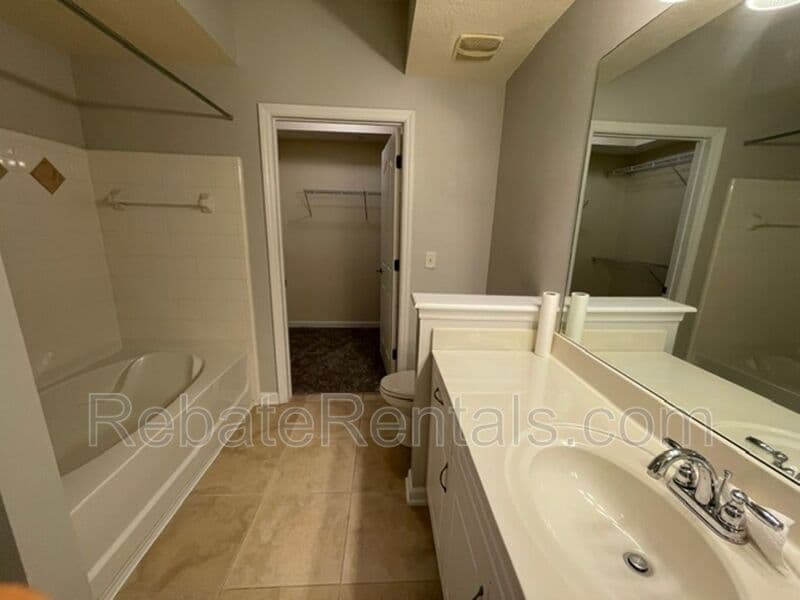 Jacksonville Condo: 10435 Midtown Parkway