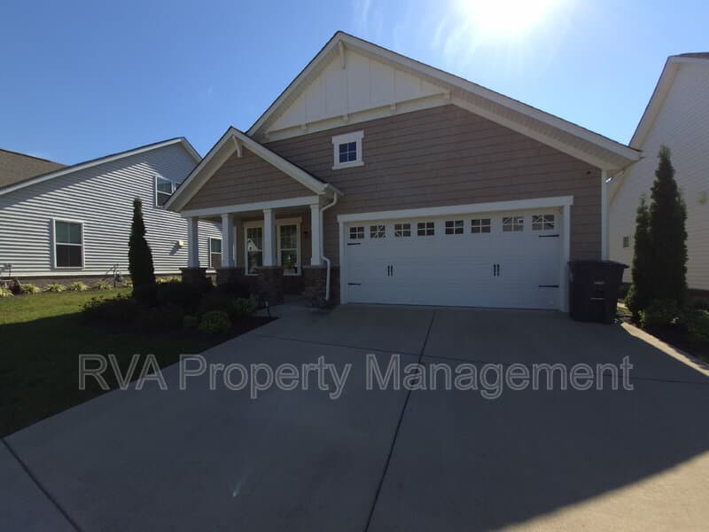 Chester House: 1713 Mainsail Lane