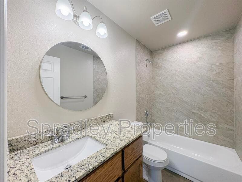 Nolanville Townhome: 502B N 3rd St