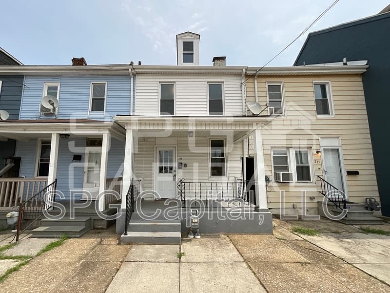 York House: 215 Fulton Street