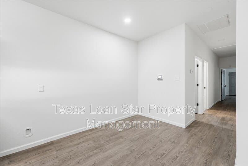 Houston Condo: 319 N Carolina St