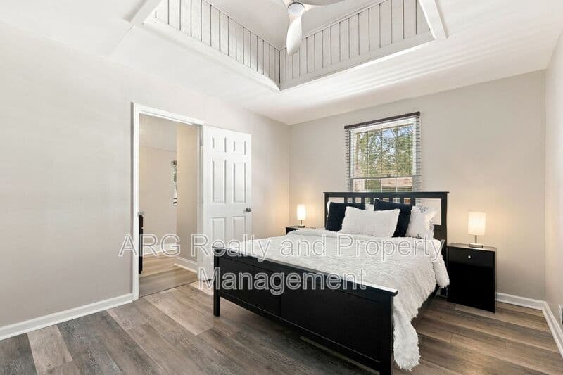 Atlanta House: 1014 Curran Street NW