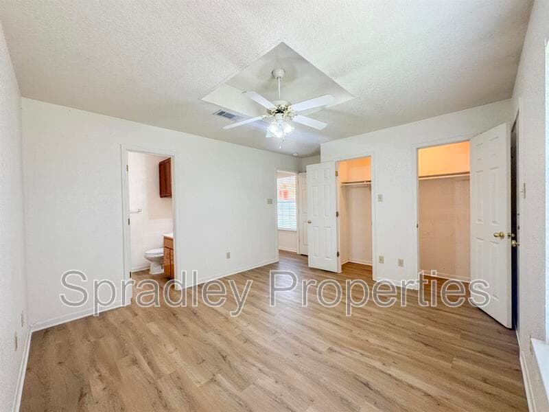 Salado Townhome: 102 Lacey Lou Ln