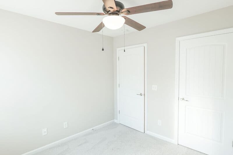 Savannah House: 94 Reese Way
