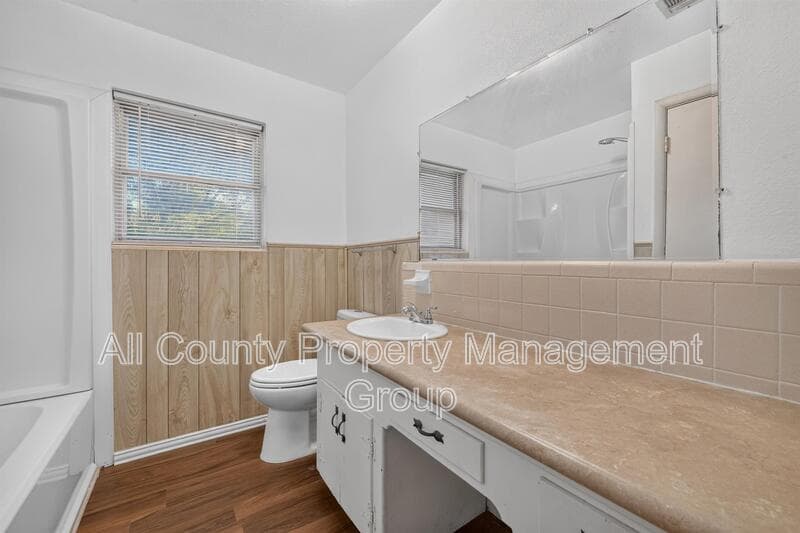 Haltom City House: 5016 Sabelle Lane