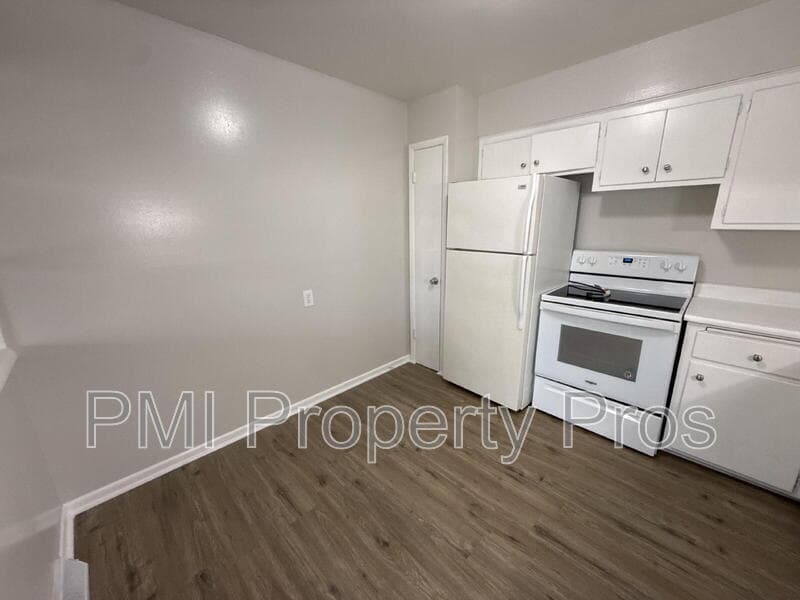 Milwaukee Condo: 7701 West Hampton Avenue