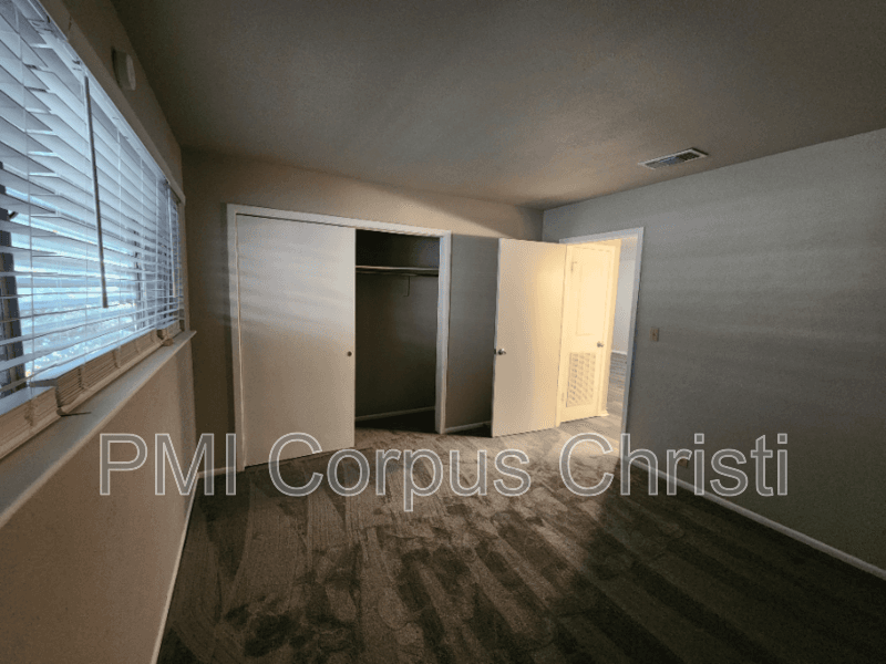 Corpus Christi Condo: 6132 Hidden Cv
