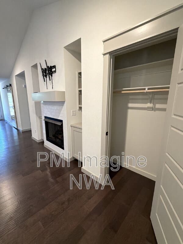 Bella Vista House: 54 Morvan Drive